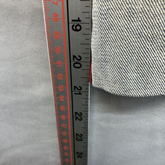 Baby Phat Distressed Medium Wash Denim Capris Straight Leg Size 16 Women Casual - Picture 11 of 12